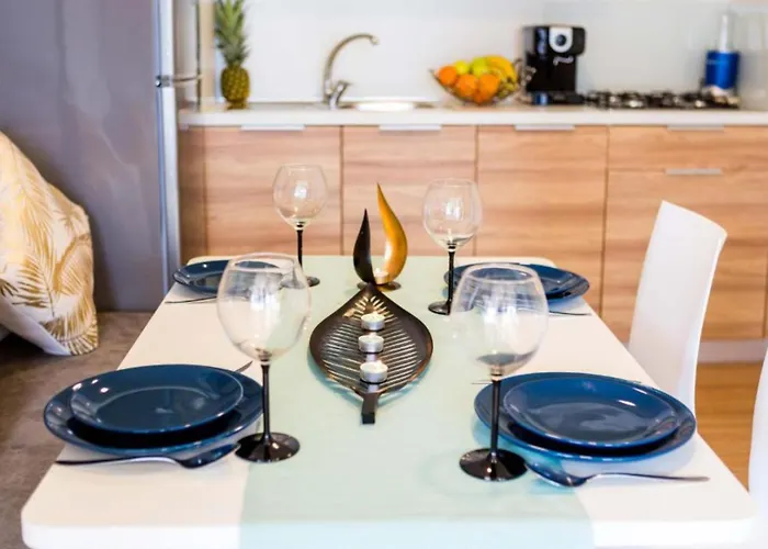 Mobile Nensi * بيوغْغاد نا موغو